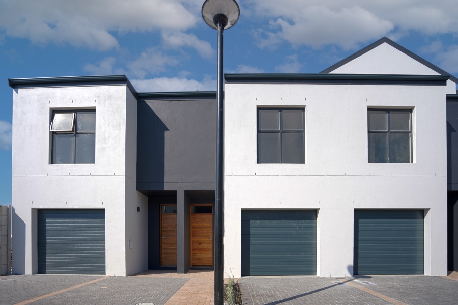 2 Bedroom Property for Sale in Sandown Western Cape